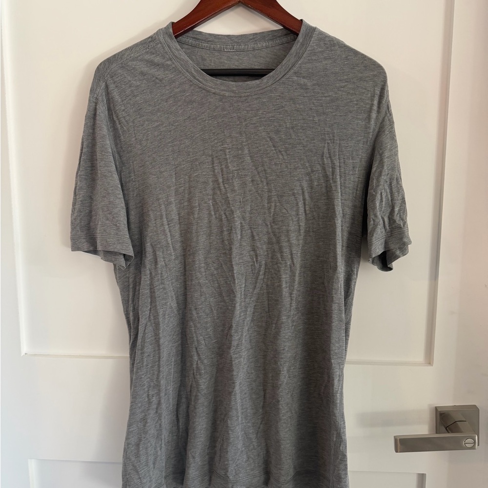 Lululemon Gray Short Sleeve Tee - Men’s Medium